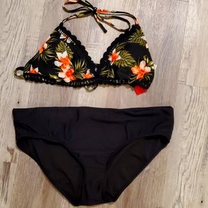 Bikini swimsuits. Size XL